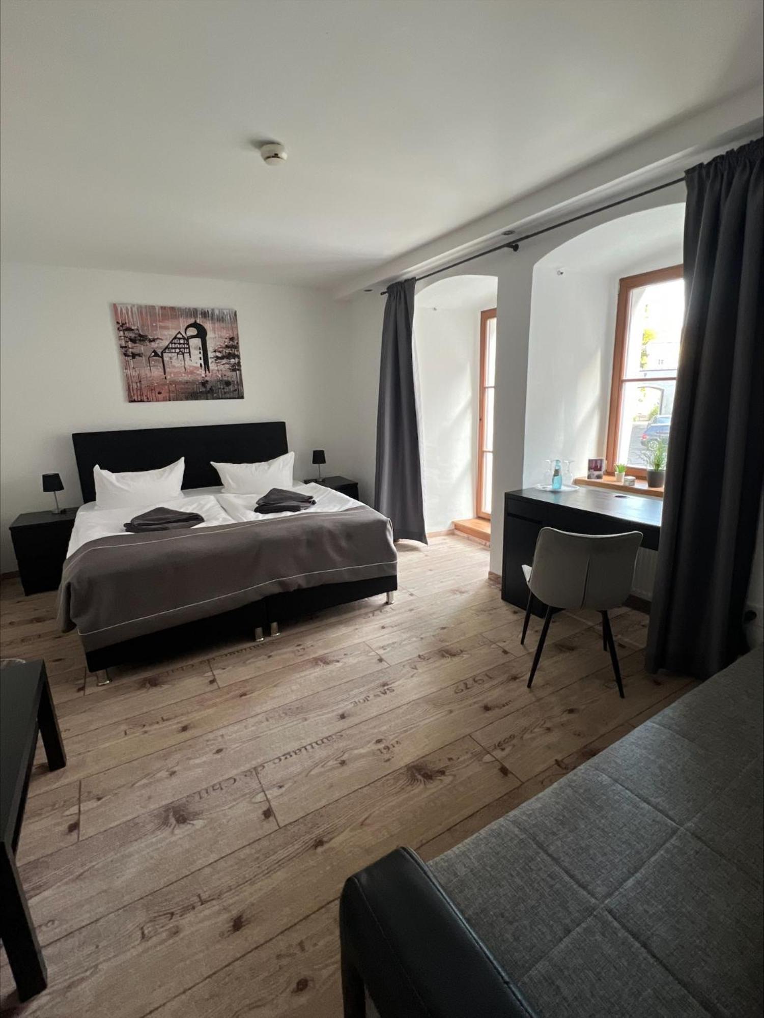 Schloss Hotel Вурцен Екстериор снимка