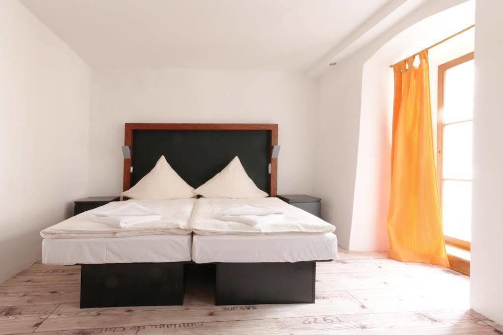 Schloss Hotel Вурцен Екстериор снимка